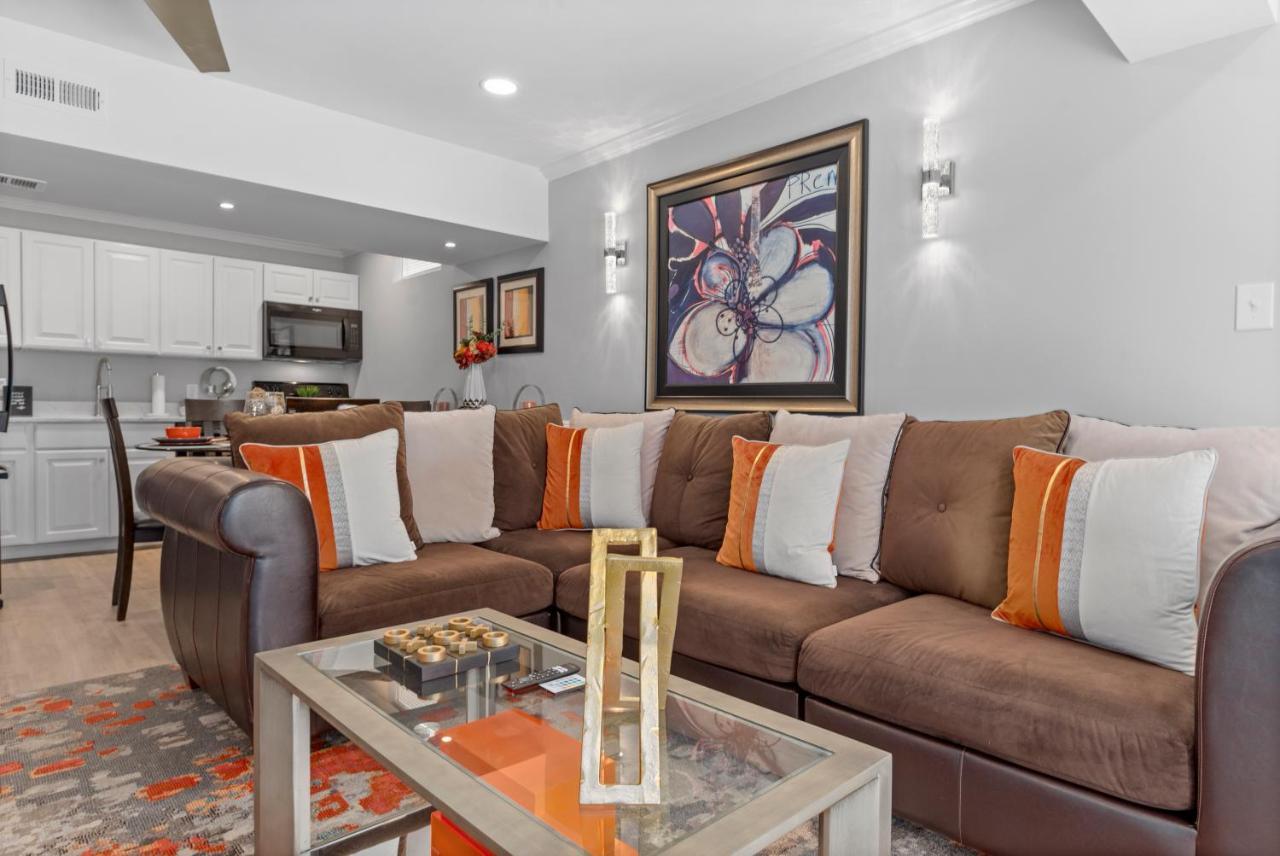 Valencia Royale ~ Private 2BR Luxury Suite Waldorf Exterior foto