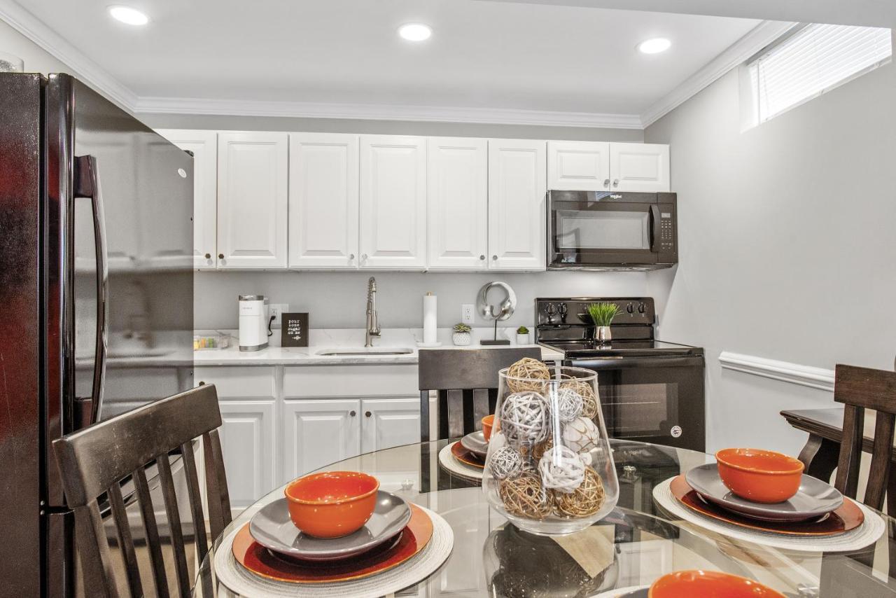 Valencia Royale ~ Private 2BR Luxury Suite Waldorf Exterior foto